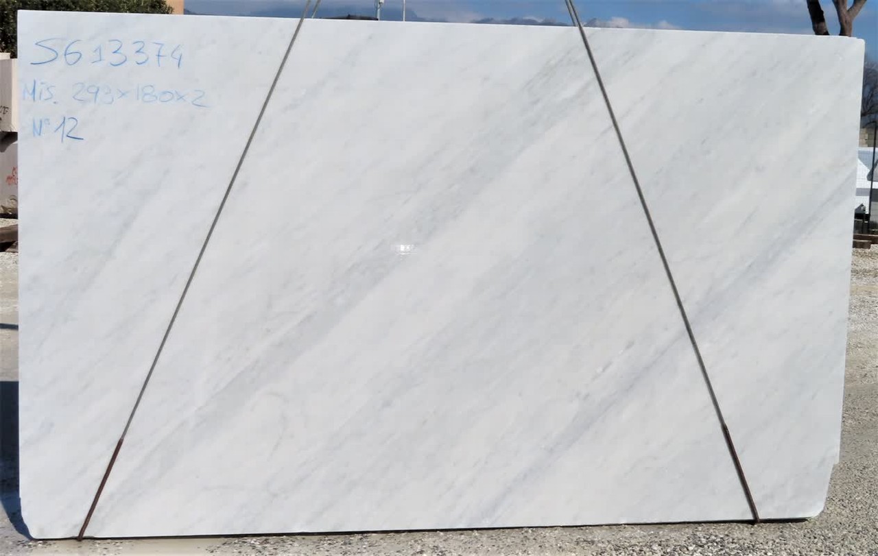 Lastra&nbsp;BIANCO CARRARA Lastre Grezze 2 Cm0